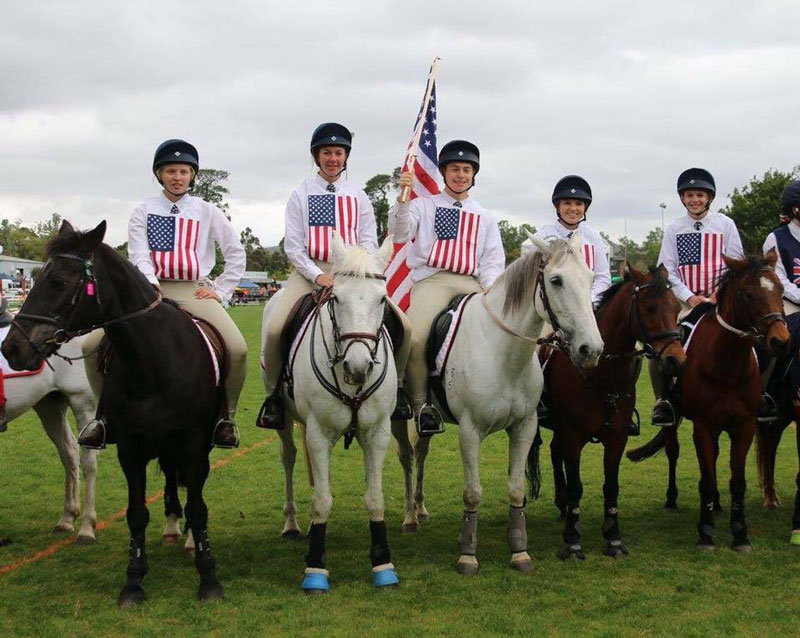 uspc-international-exchange-team-members-on-horseback