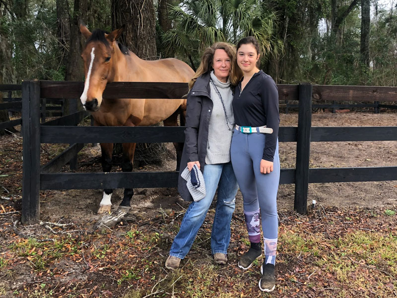 Mia Valdez (right) and her mother, Britta (left).