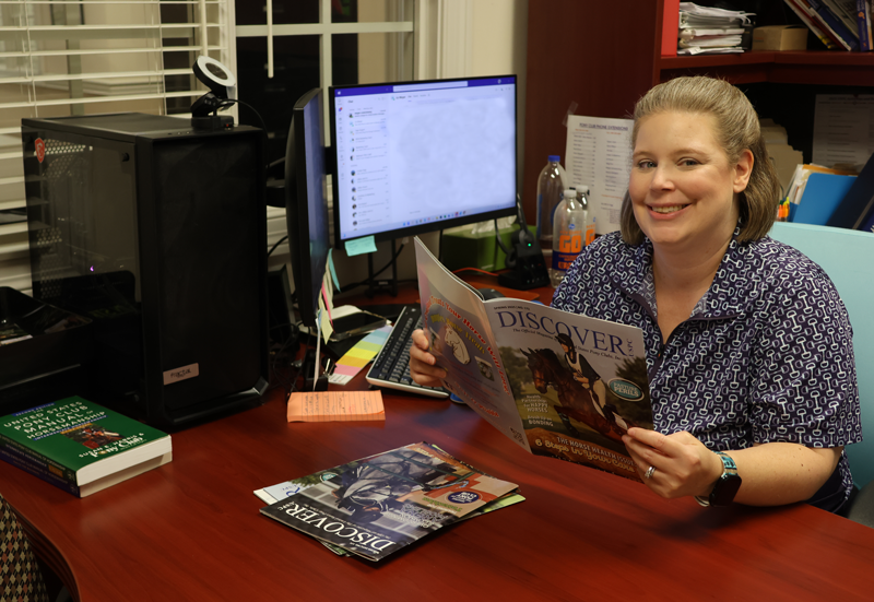 Sarah Evers Conrad, former intern believes being an intern is an important step for many career paths in the horse industry. She and others share tips about having a horse industry internship.