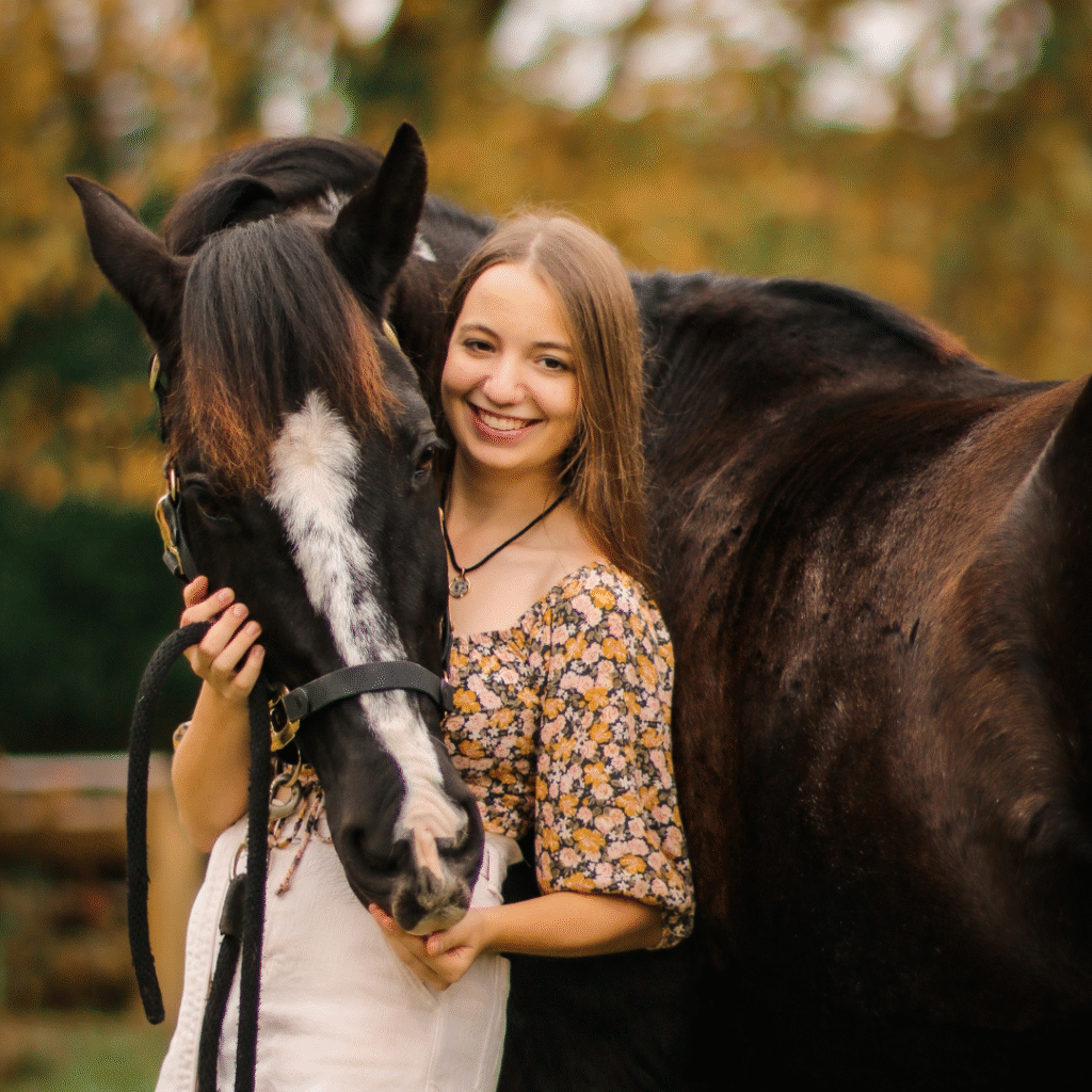 natalie koch 2025 pony club scholarships